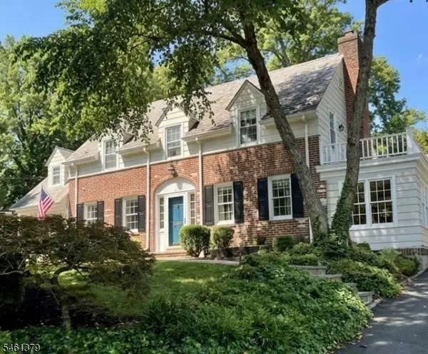46 Claremont Dr, Maplewood Twp., NJ 07040