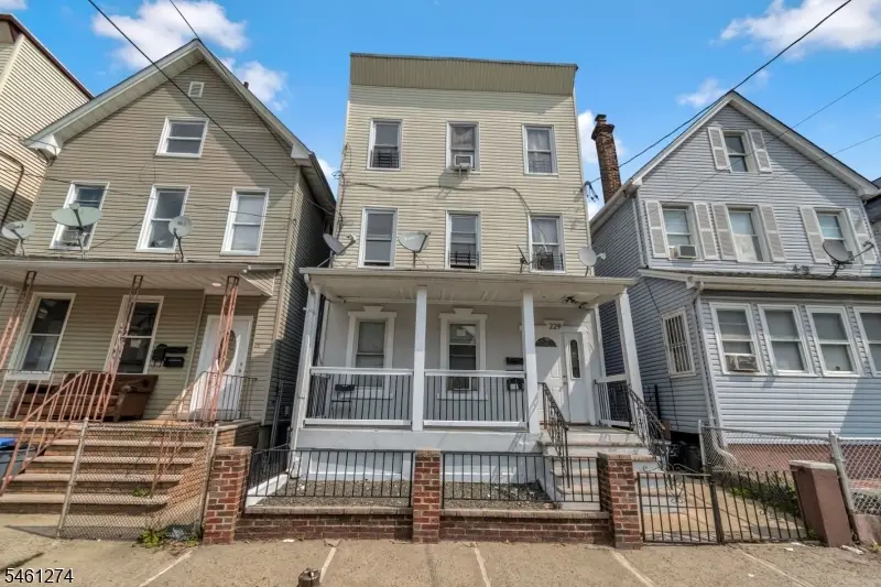 229 Clark Pl, Elizabethport, NJ 07206 - #1