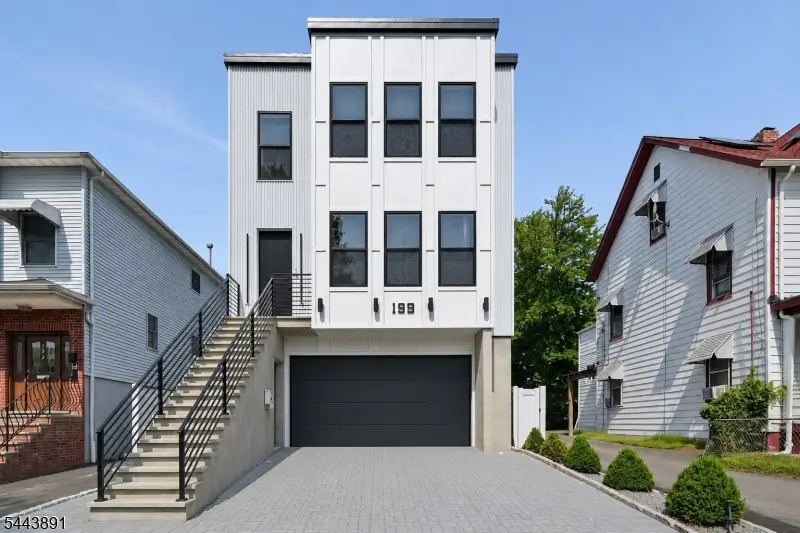 199 N Park St, East Orange, NJ 07017 - #1