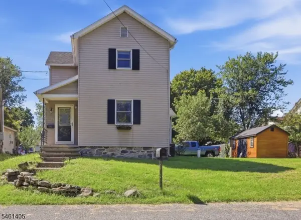9 Church St, Knowlton Twp., NJ 07832