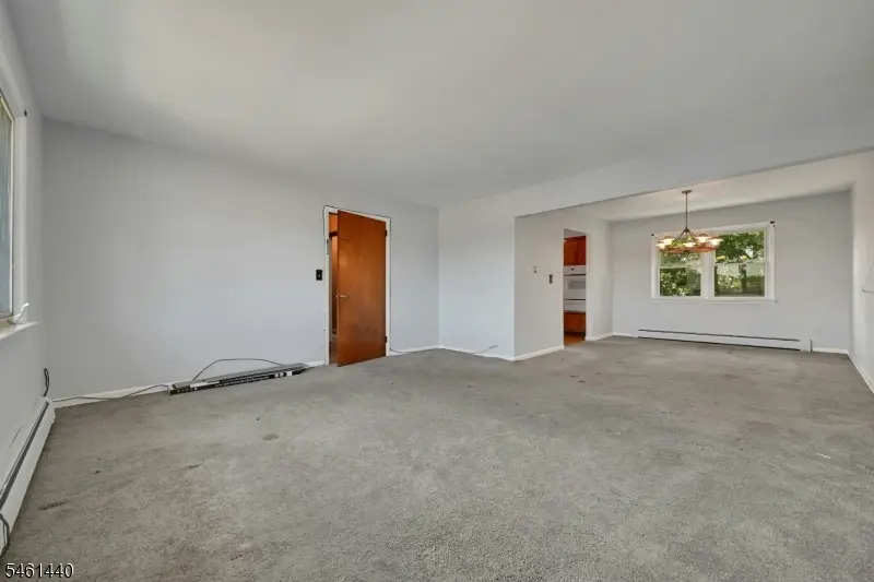 347 Chestnut Ave, South Hackensack, NJ 07606 - #3