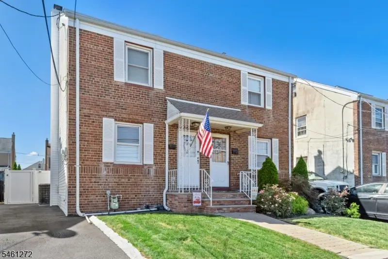 609B Arnett St, Elizabeth, NJ 07202 - #2