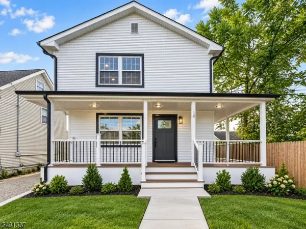 14 Van Dorn St, Keyport Boro, NJ 07735