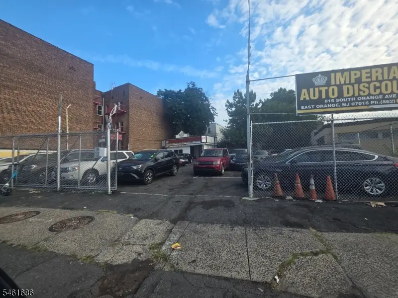 815 S Orange Ave, East Orange, NJ 07018 - #3