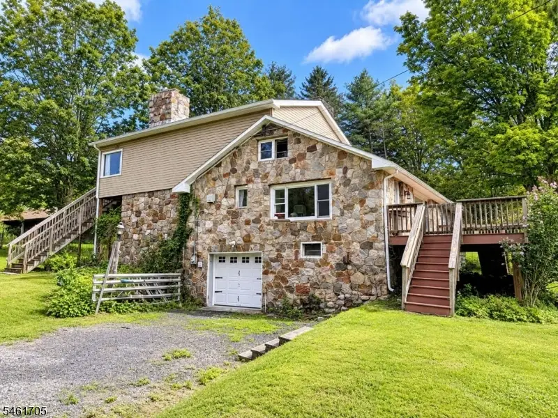 22 Mohican Rd, Blairstown, NJ 07825 - #2