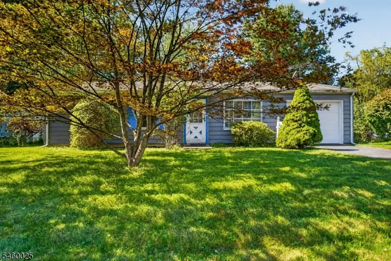 24 Presidential Dr, Washington, NJ 07882 - #2