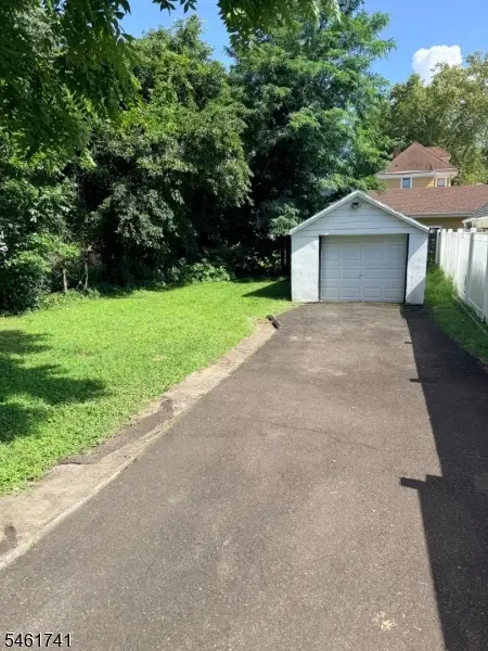1525 Bond St, Hillside, NJ 07205 - #3