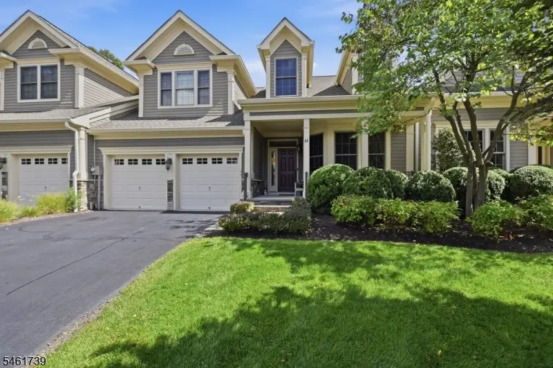 43 Sterling Dr, Green Village, NJ 07928 - #1