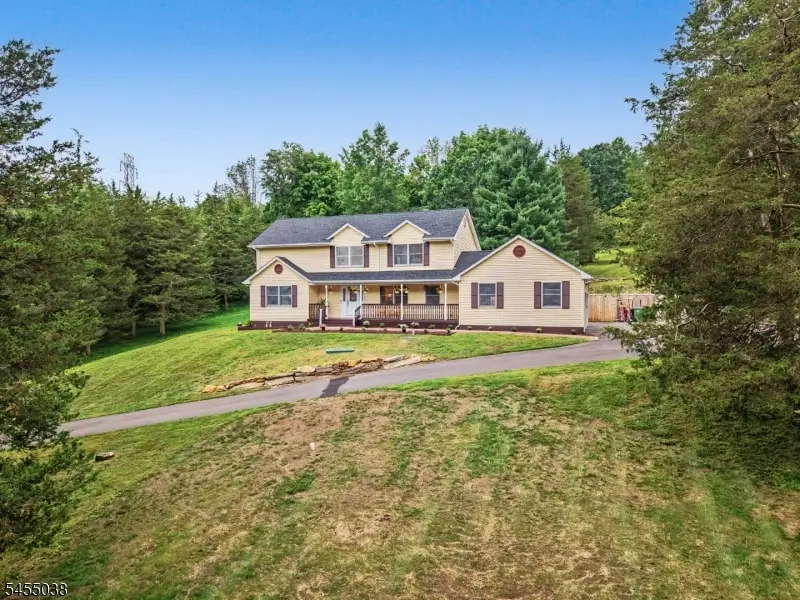 105 Nightingale Rd, Hope, NJ 07825 - #1
