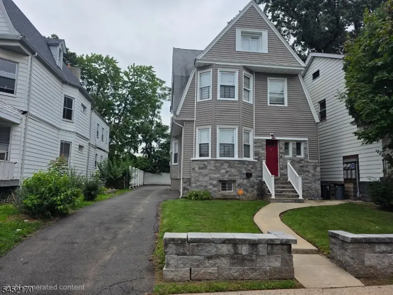4 Hawthorne Pl, East Orange, NJ 07018 - #1