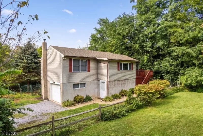 10 Pine Dr, Mountain Lake, NJ 07823 - #2