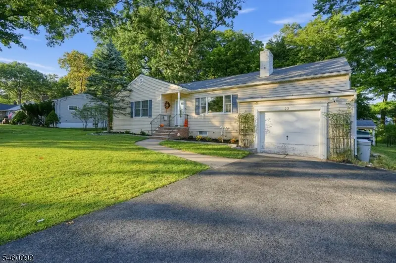 22 Dartford Rd, Parsippany Troy Hills, NJ 07950 - #3