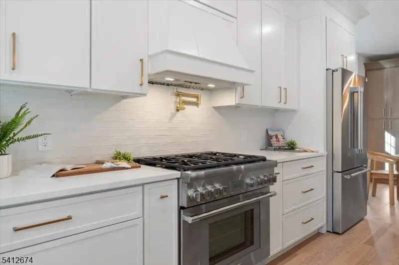 105 Wyoming St, Westfield, NJ 07090 - #3
