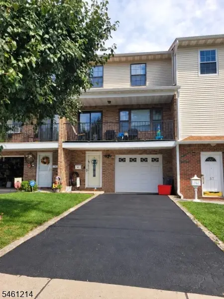 61 Henry St, Elmwood Park, NJ 07407 - #1