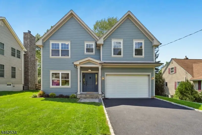 31 Verona Rd, New Providence, NJ 07974 - #1