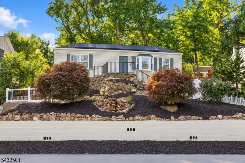 20 Greenwood Ave, Haskell, NJ 07420 - #1