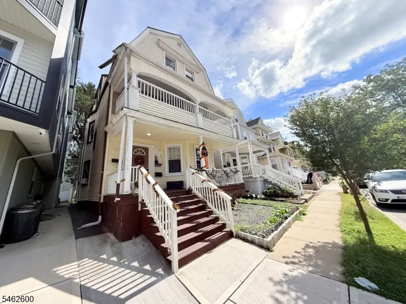 44 N 16th St, East Orange, NJ 07017 - #1