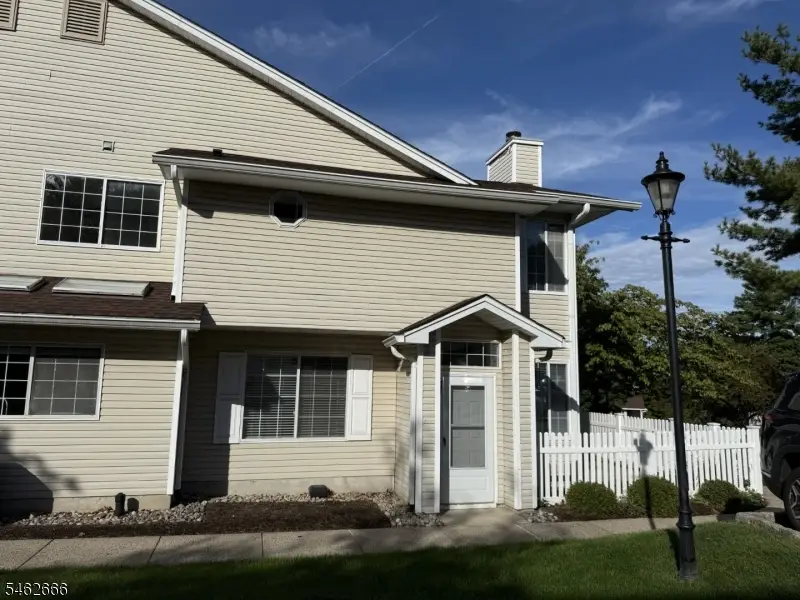 79 Academy Court Ondo #79, The Hills, NJ 07921 - #1