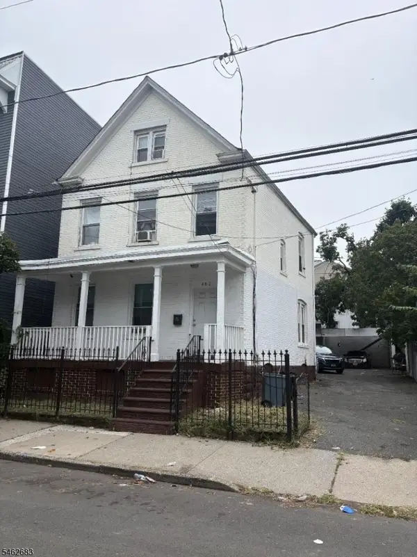 862 S 18th St, Newark City, NJ 07108