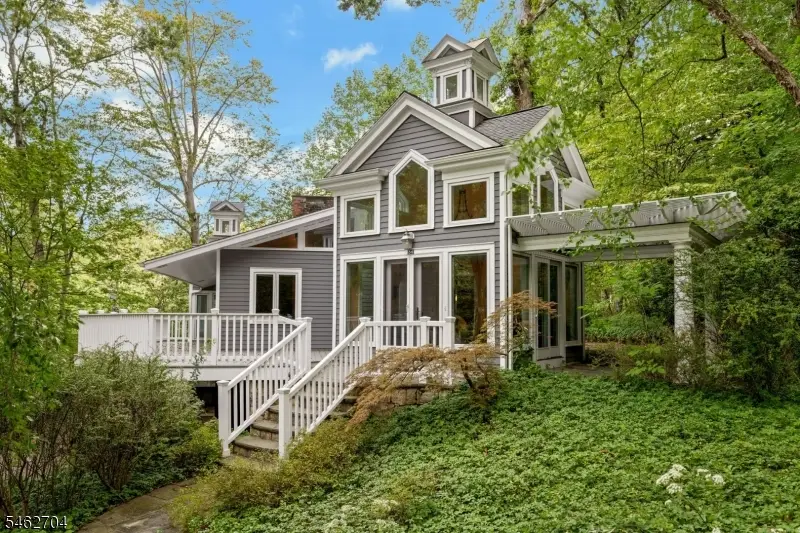 84 Lake Tr E, Harding, NJ 07976 - #2