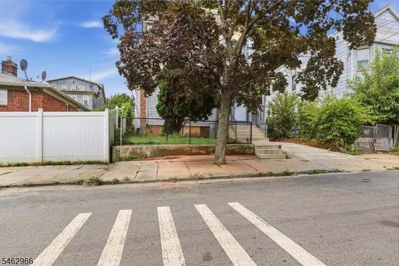 407 Chadwick Ave, Newark, NJ 07112 - #3