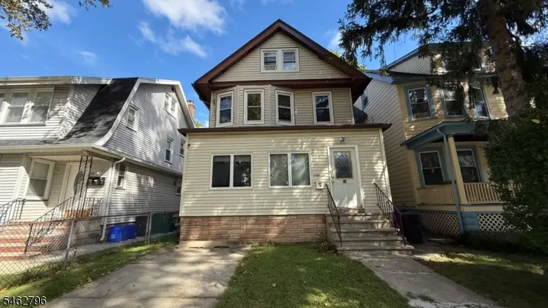 54 Olive St, East Orange, NJ 07003 - #1