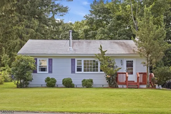 44 Signal Hill Trl, Sparta Twp., NJ 07871