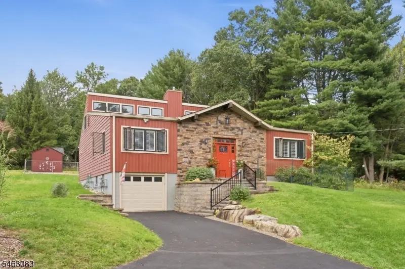 4 Spring Ln, Washington, NJ 07853 - #2