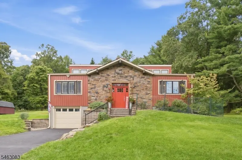 4 Spring Ln, Washington, NJ 07853 - #3