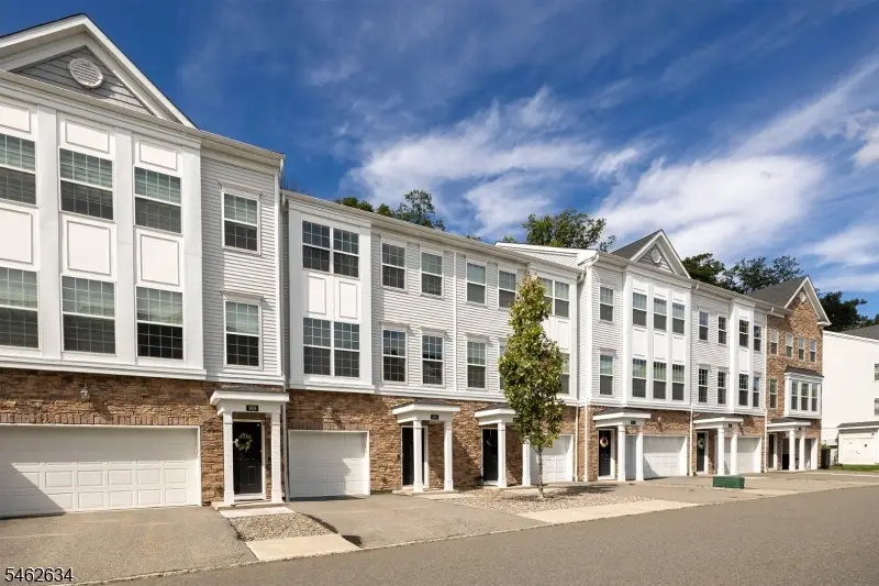908 Parkview Ln, White Meadow Lake, NJ 07866 - #1