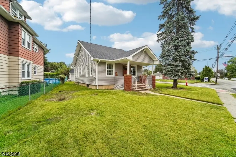 119 Colfax Ave, Pompton Lakes, NJ 07442 - #2