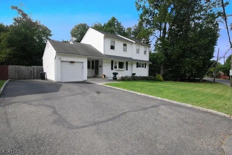 202 Long Hill Rd, Great Notch, NJ 07424 - #1