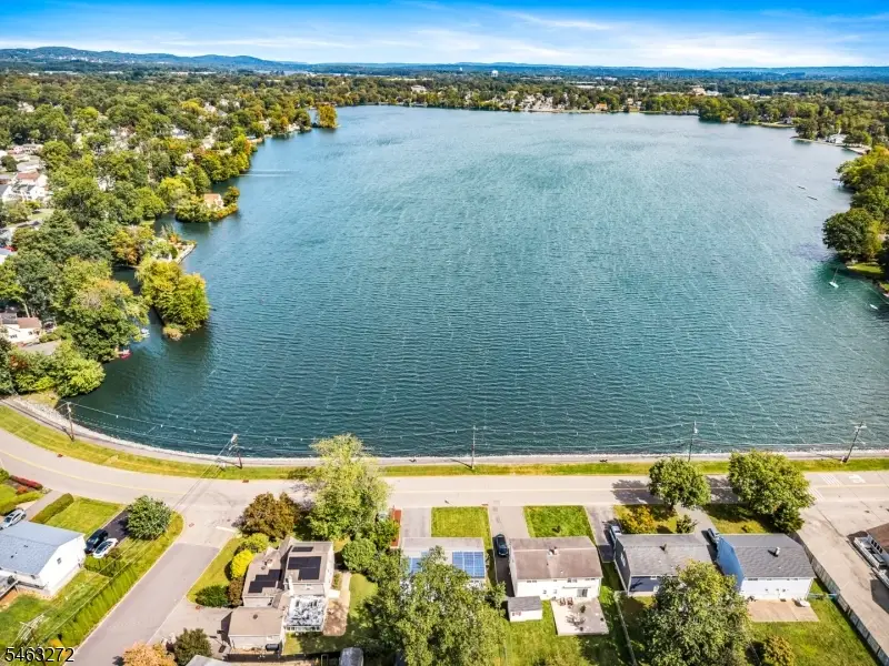 673 Lake Shore Dr, Parsippany Troy Hills, NJ 07054 - #1