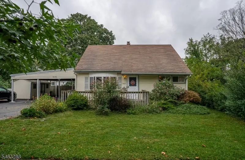 160 Dartmouth St, Highland Park, NJ 08904 - #1