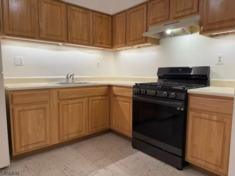 326 Hoover Ave #80, Bloomfield, NJ 07003 - #2