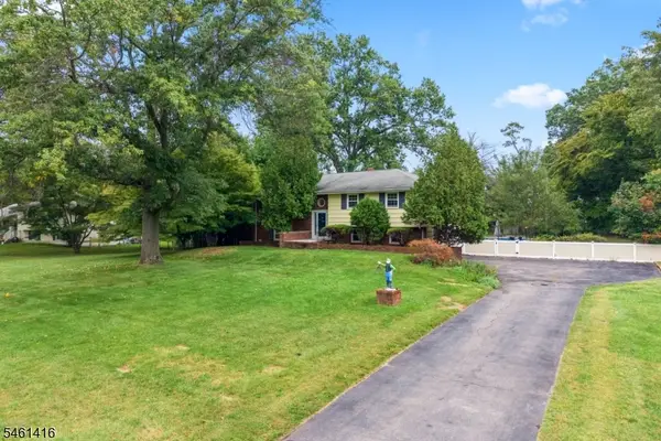 15 Partridge Rd, Hillsborough Twp., NJ 08844