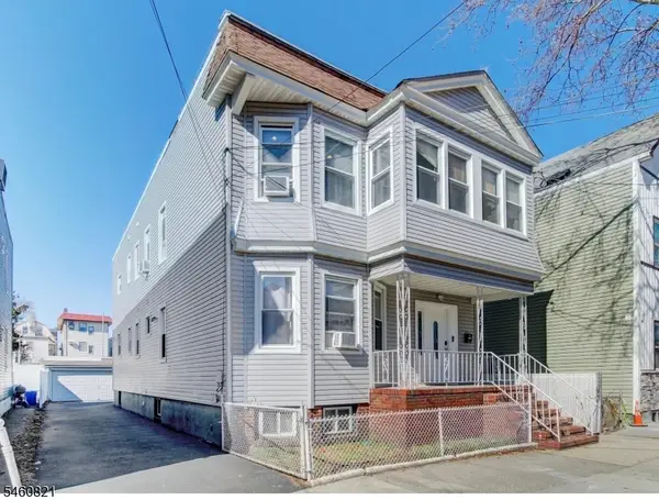 108 Gotthardt Street, Newark City, NJ 07105