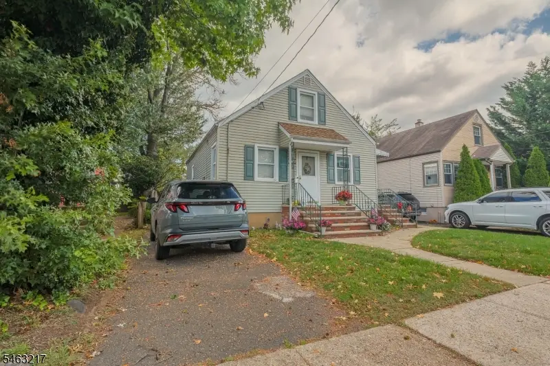 918 Seymour Ave, Linden, NJ 07036 - #3