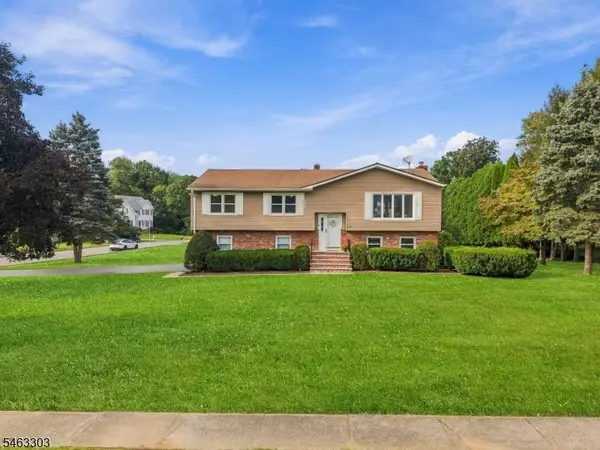 22 Marguerite Ln, Montville Twp., NJ 07045