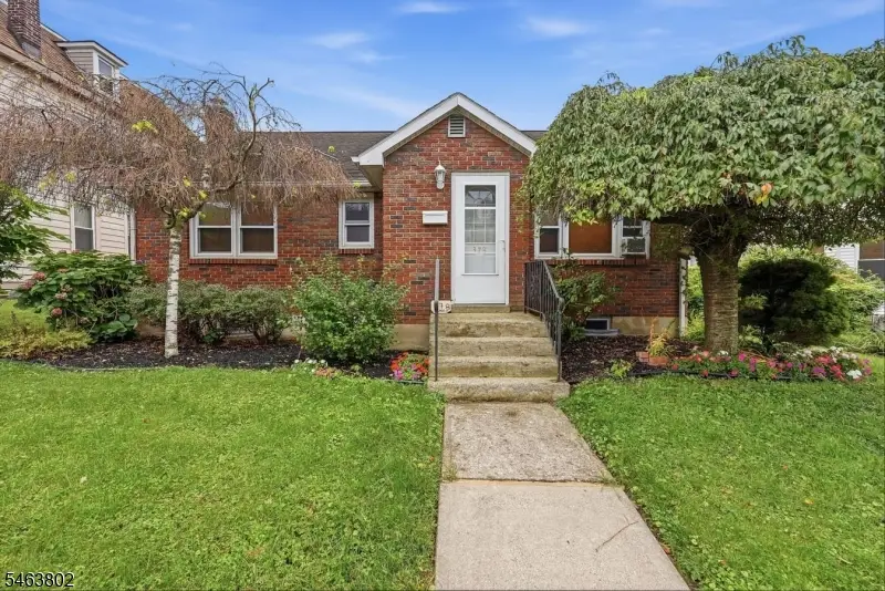 378 Ann St, Phillipsburg, NJ 08865 - #1