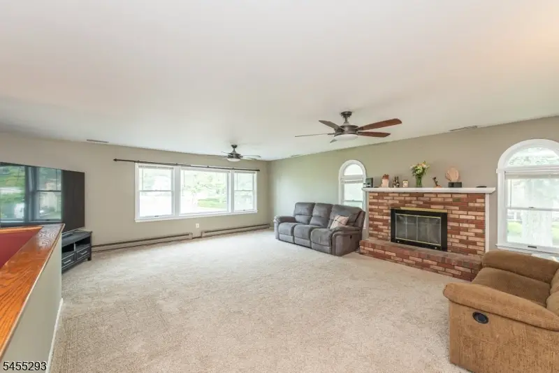 1 James Dr, Mount Arlington, NJ 07856 - #3