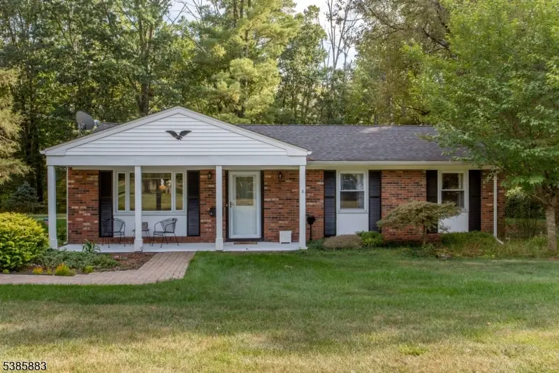 5 Deer Path, Holland, NJ 08848 - #1