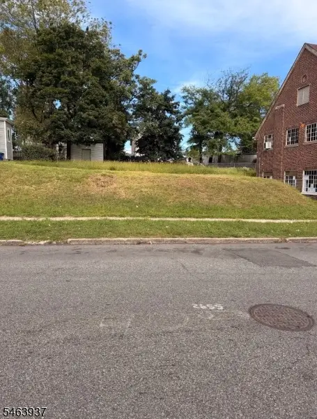 73 Nesbit Ter, Irvington, NJ 07111 - #3