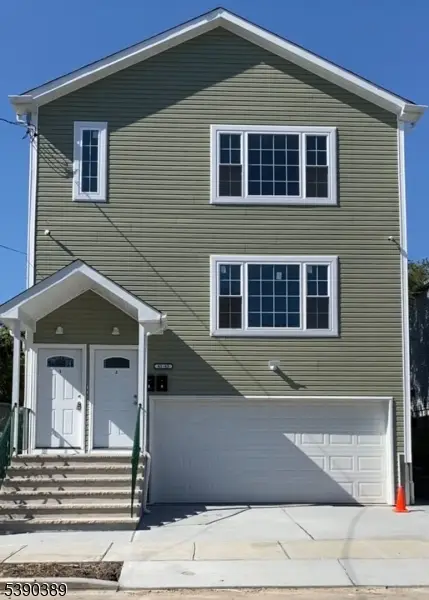 61 N 5th St, Paterson City, NJ 07522