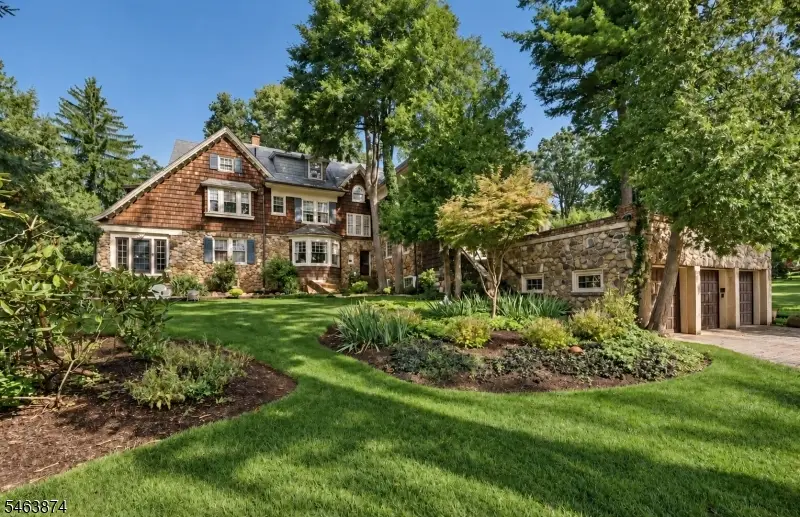 105 Rensselaer Rd, Essex Fells, NJ 07021 - #2