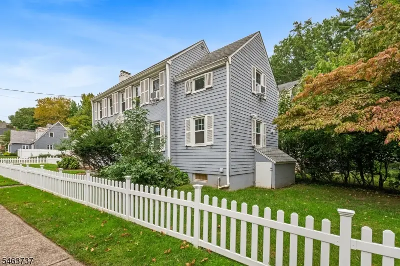 1187 Sussex Rd, Teaneck, NJ 07666 - #2