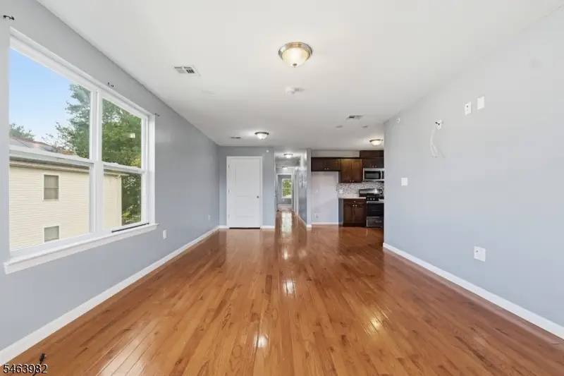 572 S 11th St, Newark, NJ 07103 - #3