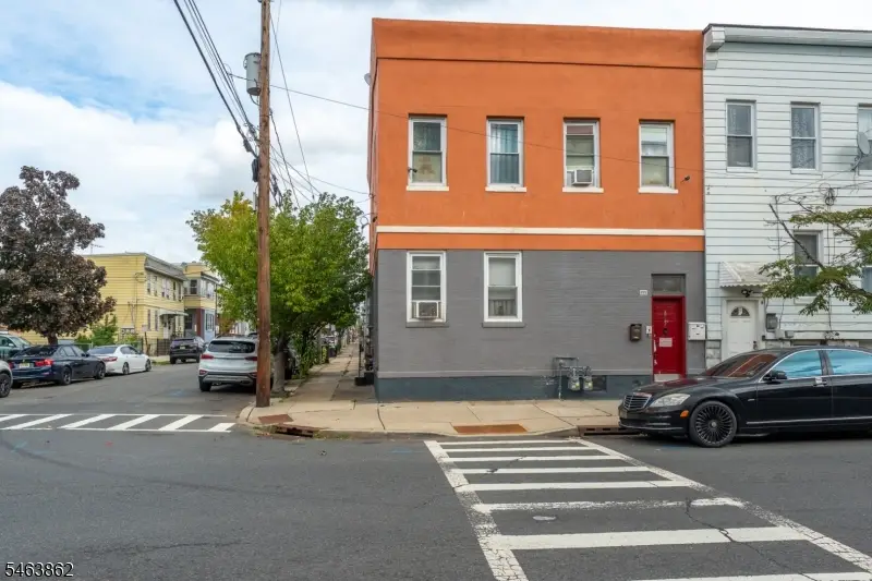 655 4th Ave, Elizabeth, NJ 07202 - #2