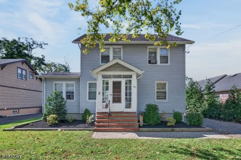 921 N Washington Ave, Dunellen, NJ 08812 - #1