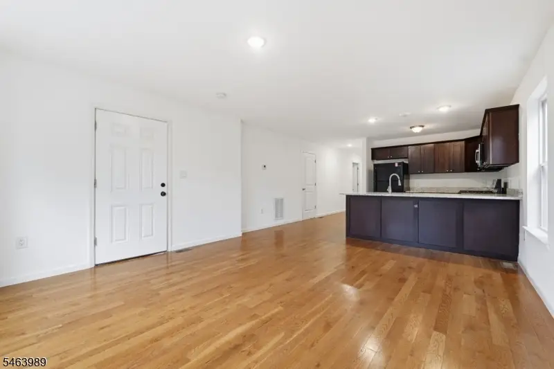 97 N 6th St, Newark, NJ 07107 - #2